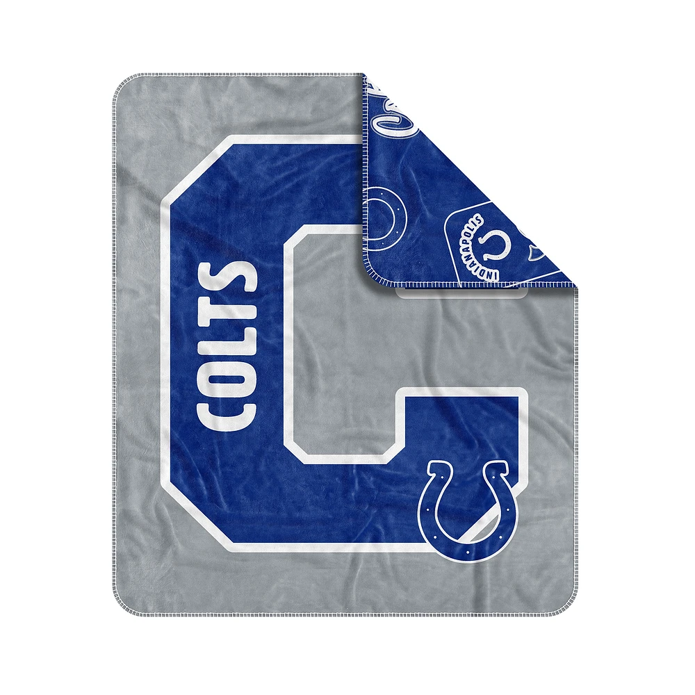 Indianapolis Colts 50” x 60” Dream Weave Throw Blanket