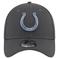 Men's New Era Graphite Indianapolis Colts  Main 39THIRTY Flex Hat