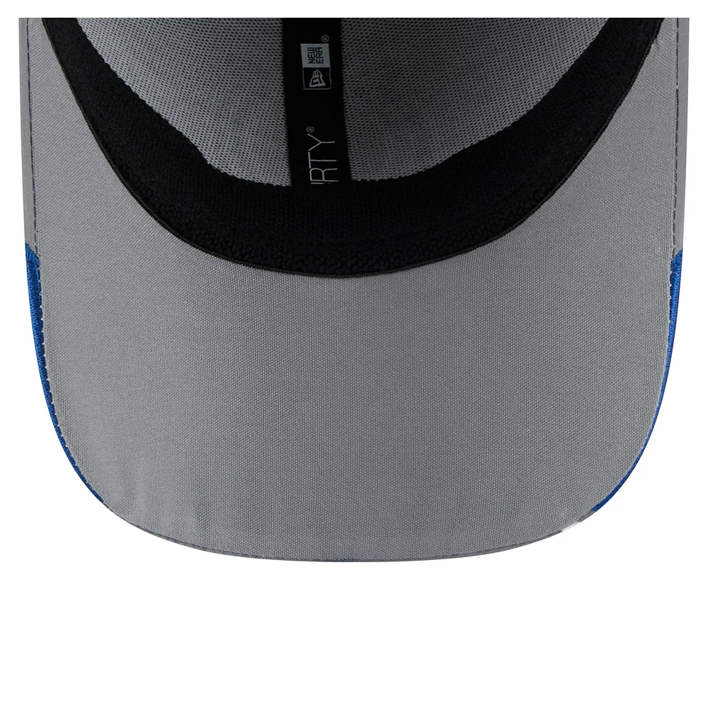 Men's New Era  Gray Indianapolis Colts Game Day Linear 39THIRTY Flex Hat