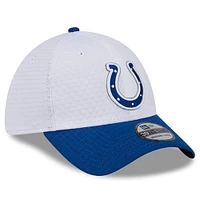 Men's New Era White/Royal Indianapolis Colts 2024 NFL Training Camp 39THIRTY Flex Hat