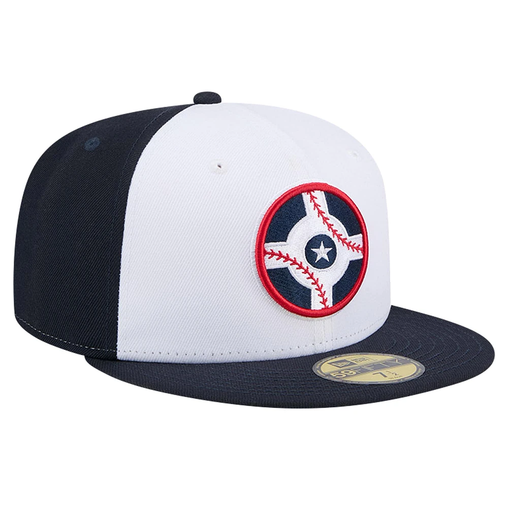 Casquette ajustée 59FIFTY blanche New Era pour hommes sur le thème des Indians d'Indianapolis Night Circle City