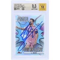 Carte autographiée Lionel Messi Inter Miami CF 2023 Topps Finest MLS Prized Footballers #PF-17 BAS Authentifiée 9.5/10