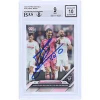 Lionel Messi Inter Miami CF autographié 2024 Topps maintenant MLS joueur le plus rapide de l'histoire de la MLS à contribuer à 25 buts #70 BAS Carte authentifiée 9/10