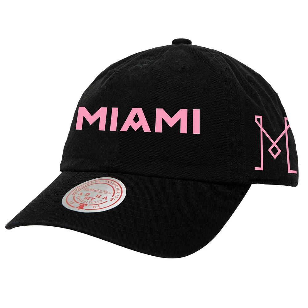 Casquette réglable noire Inter Miami CF avec mot-symbole Dad Mitchell & Ness pour hommes