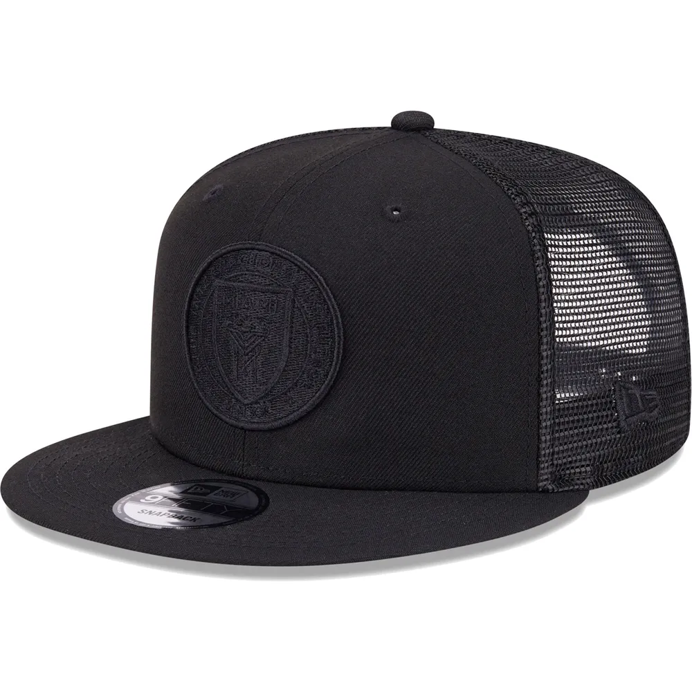 Lids Inter Miami CF New Era Logo Classic 9FIFTY Trucker Snapback Hat -  Black