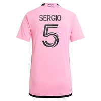 Maillot de joueur adidas Sergio Busquets rose Inter Miami CF 2024 2getherness Replica pour femme