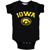 Infant Black Iowa Hawkeyes Arch & Logo Bodysuit