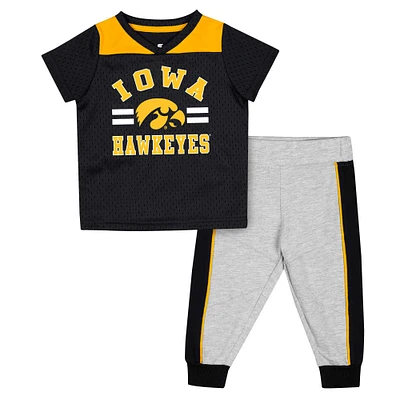 Infant Colosseum Black/Heather Gray Iowa Hawkeyes Ka-Boot-It Jersey & Pants Set