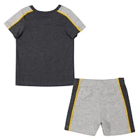 Infant Colosseum Black/Heather Gray Iowa Hawkeyes Norman T-Shirt & Shorts Set