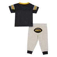 Infant Colosseum Iowa Hawkeyes Field Time Football Jersey & Pants Set