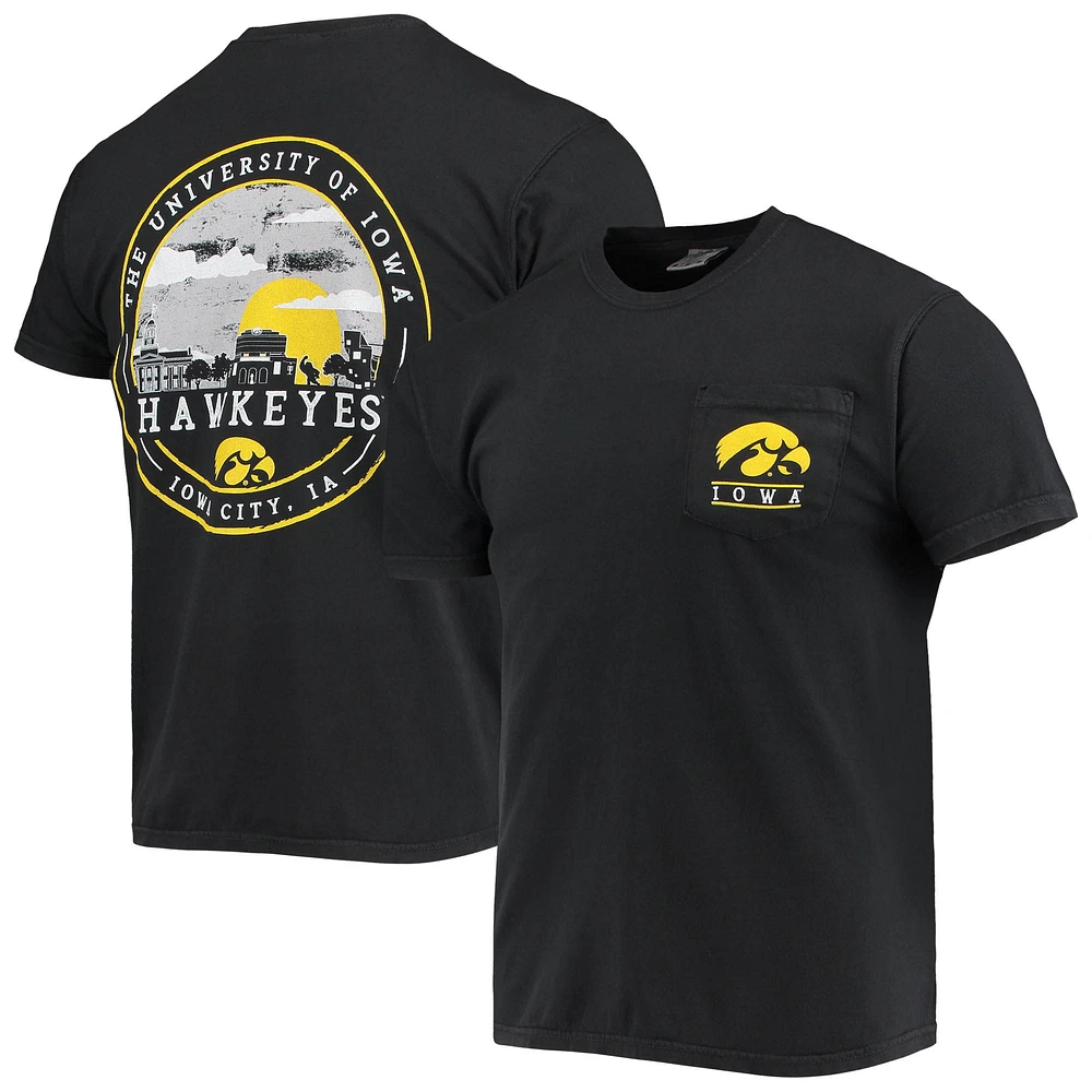 Men's Black Iowa Hawkeyes Circle Campus Scene T-Shirt