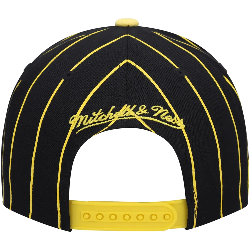 Men's Mitchell & Ness Black Iowa Hawkeyes Team Pinstripe Snapback Hat