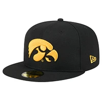 Casquette ajustée noire Iowa Hawkeyes Throwback 59FIFTY New Era pour hommes