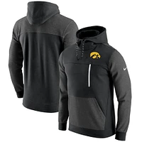 Sweat à capuche coupe slim Nike noir Iowa Hawkeyes AV-15 2.0 pour homme