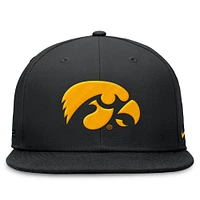 Casquette ajustée Nike Iowa Hawkeyes On-Field Pro pour homme, noire