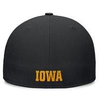 Men's Nike Black Iowa Hawkeyes On-Field Pro Fitted Hat