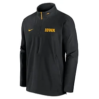 Men's Nike Black Iowa Hawkeyes Sideline Coaches Quarter-Zip Jacket