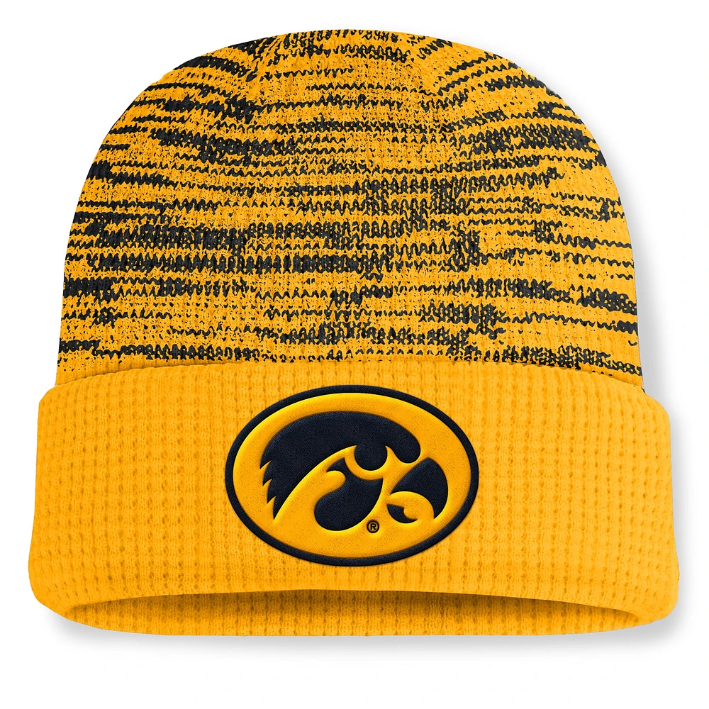 Bonnet en tricot à revers Nike Iowa Hawkeyes Primetime Terra doré/noir pour homme