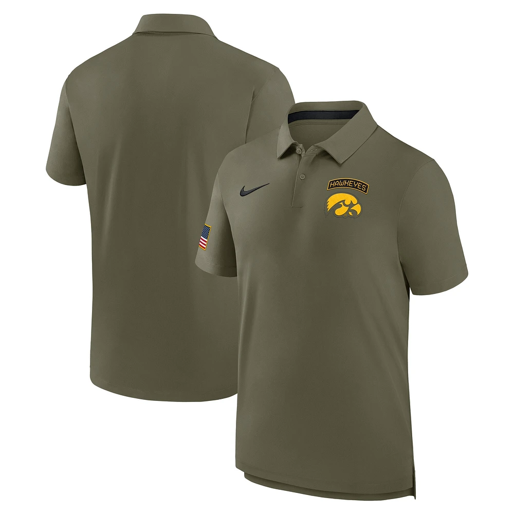 Polo Nike Olive Iowa Hawkeyes 2024 Military Appreciation Tour Performance pour homme