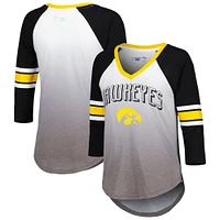 T-shirt G-III 4Her by Carl Banks pour femme blanc/noir Iowa Hawkeyes Lead Off Ombre Raglan à manches 3/4 et col en V