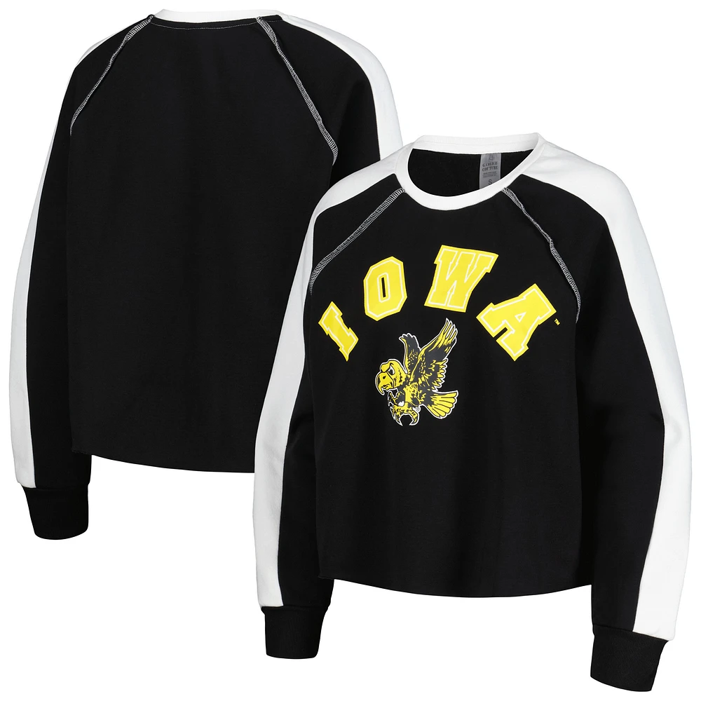 Sweat-shirt court Gameday Couture pour femmes, Iowa Hawkeyes Blindside Raglan, noir