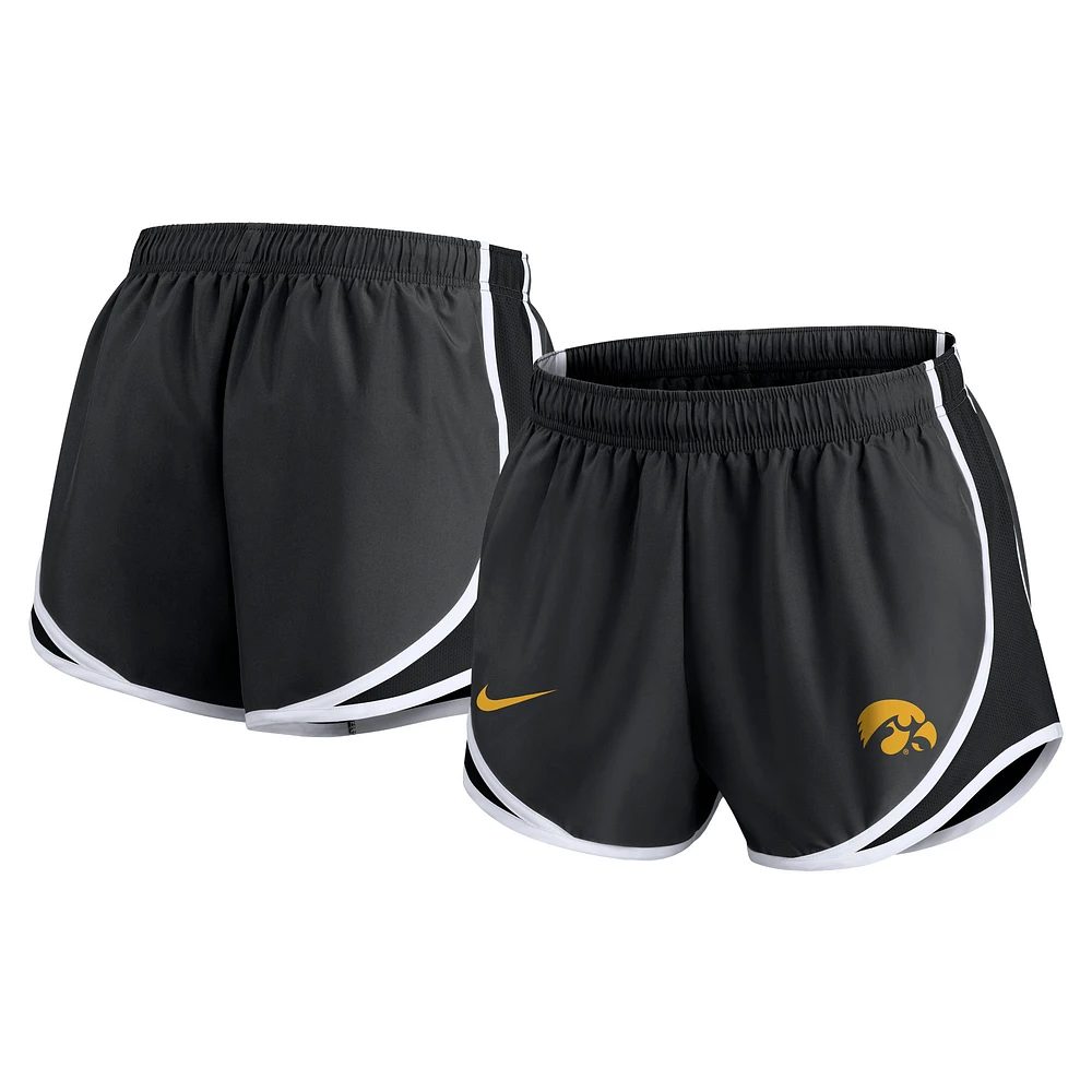 Short Nike noir Iowa Hawkeyes Primetime Tempo Performance pour femme