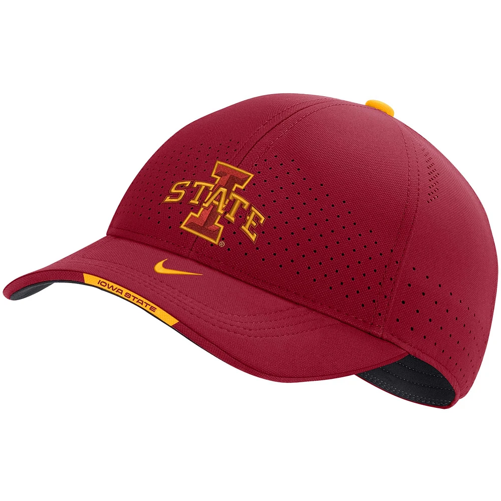 Nike Crimson Iowa State Cyclones 2023 Sideline Legacy91 Performance Casquette réglable pour homme