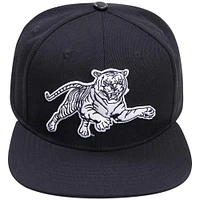 Men's Pro Standard Black Jackson State Tigers Mascot Logo Snapback Hat