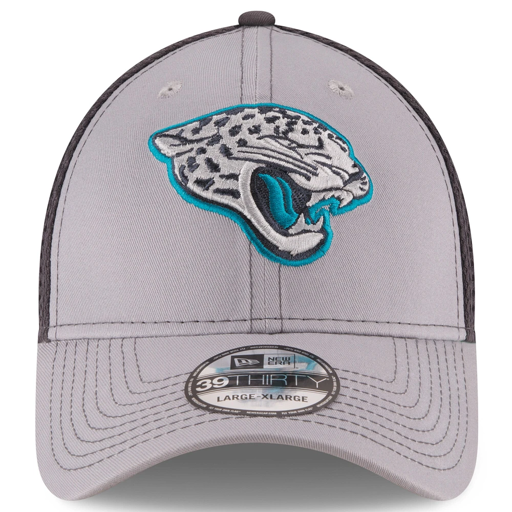 Men's New Era Gray/Graphite Jacksonville Jaguars Grayed Out Neo 2 39THIRTY Flex Hat