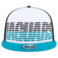 Men's New Era White/Teal Jacksonville Jaguars Throwback Space 9FIFTY Snapback Hat