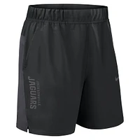 Short Nike Victory Performance tissé noir pour homme des Jaguars de Jacksonville