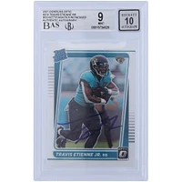 Travis Etienne Jacksonville Jaguars Autographié 2021 Panini Donruss Optic #214 Beckett Fanatics Witnessed Authenticated 9/10 Rookie Card