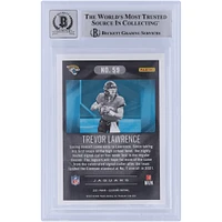 Carte de recrue authentifiée 2021 Panini Illusions #59 Beckett Fanatics Witnessed 2021 Autographiée par Trevor Lawrence Jacksonville Jaguars avec l'inscription "1ST NFL Win 10/17/21"