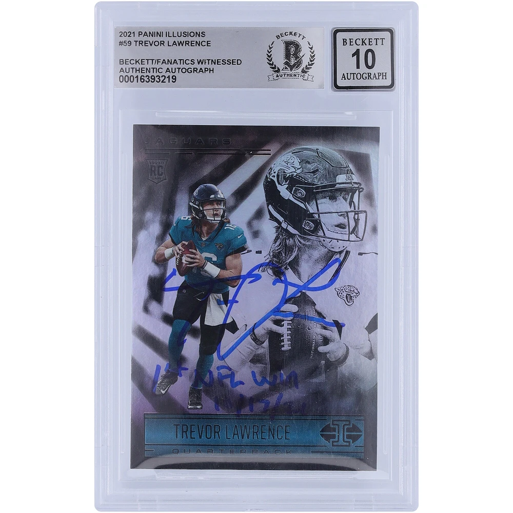 Carte de recrue authentifiée 2021 Panini Illusions #59 Beckett Fanatics Witnessed 2021 Autographiée par Trevor Lawrence Jacksonville Jaguars avec l'inscription "1ST NFL Win 10/17/21"
