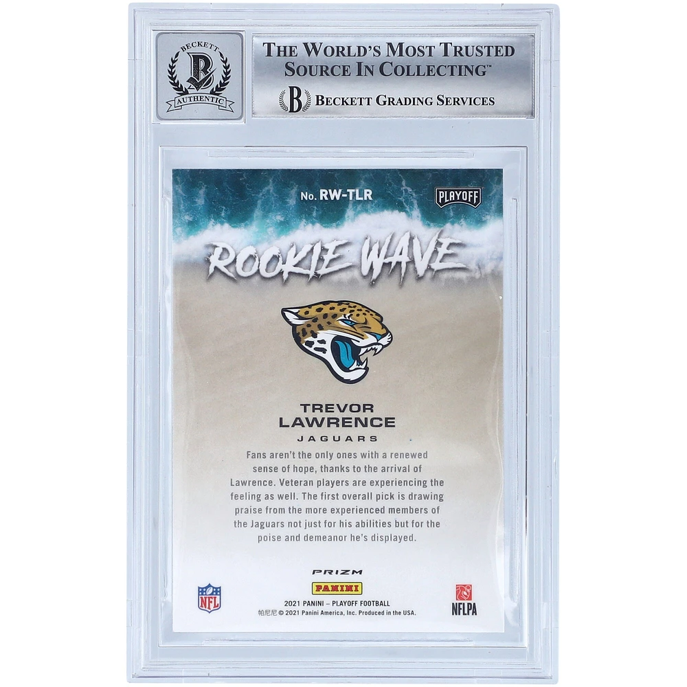 Carte Rookie Wave rose dédicacée 2021 Panini Playoff Rookie Wave Pink #RW-TLR de Trevor Lawrence Jacksonville Jaguars, carte authentifiée Beckett Fanatics Witnessed 10 Rookie