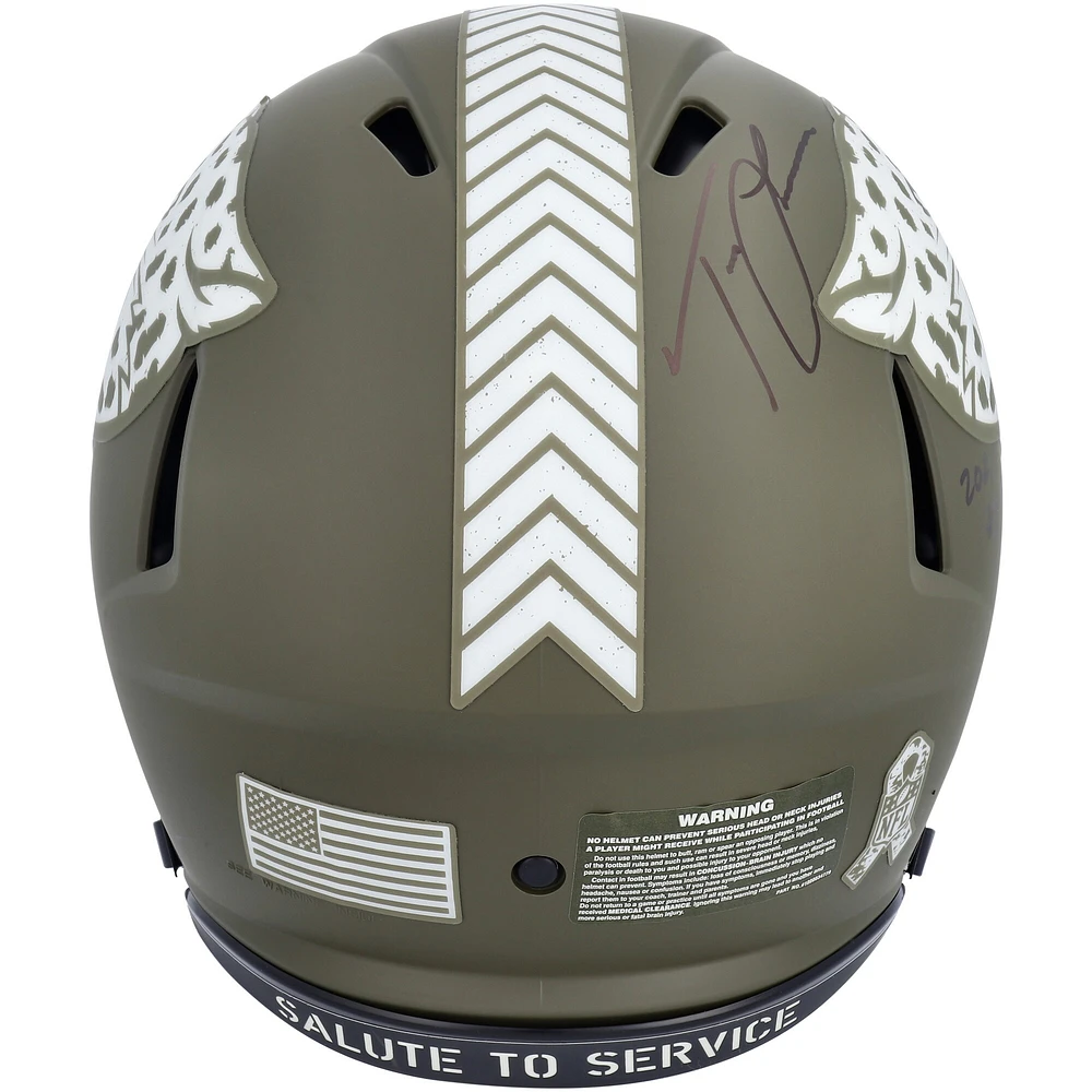 Casque authentique Riddell Salute to Service Speed ​​2022 autographié par Trevor Lawrence Jacksonville Jaguars avec inscription « 2021 #1 Pick »