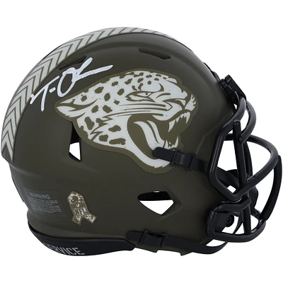 Casque Riddell 2022 Salute To Service Speed ​​Mini autographié par Trevor Lawrence Jacksonville Jaguars - Signé en blanc