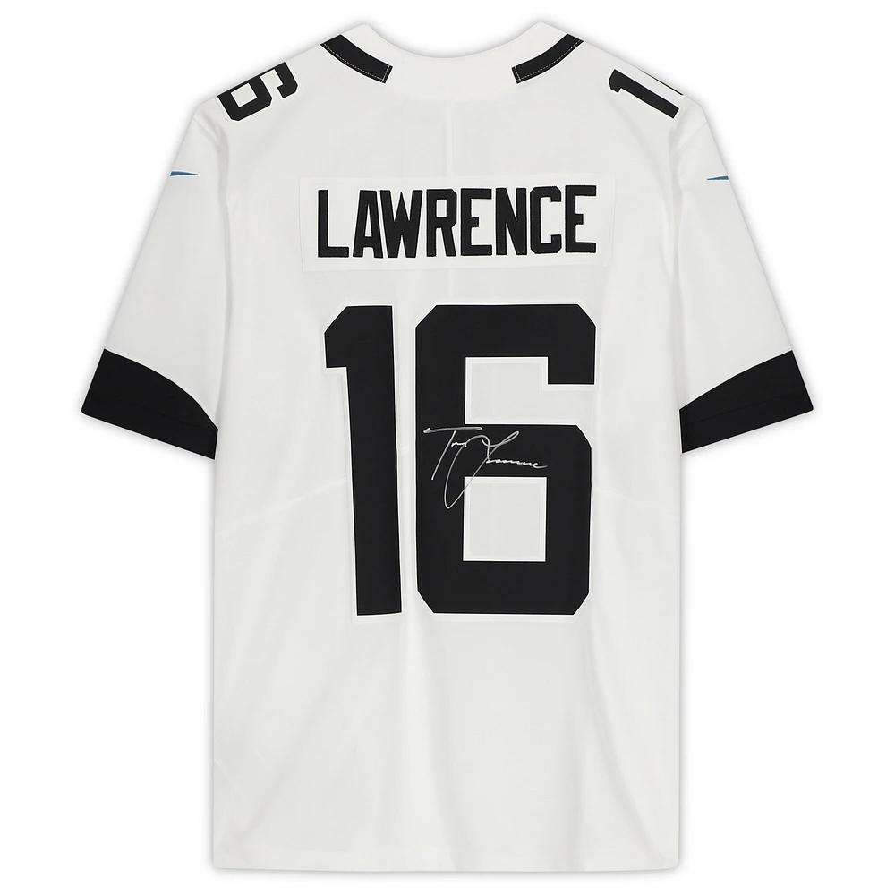 Maillot Nike dédicacé par Trevor Lawrence White des Jacksonville Jaguars