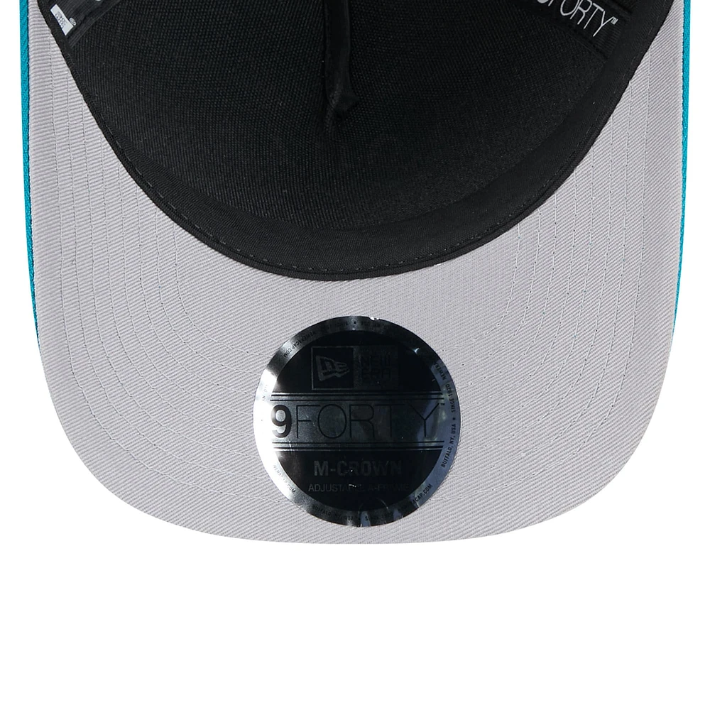 Casquette ajustable New Era 9FORTY A-Frame M-Crown noire/bleu sarcelle pour jeunes des Jaguars de Jacksonville, draft NFL 2025