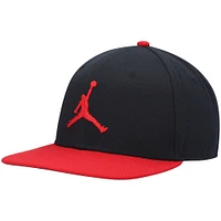 Casquette Snapback Jordan Brand Pro Jumpman noir/rouge pour homme