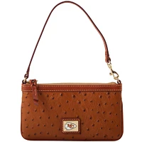 Pochette-bracelet fine et grande taille Dooney & Bourke Kansas City Chiefs