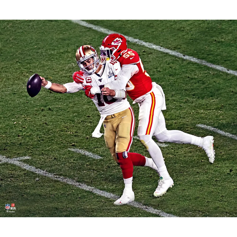 Patrick Mahomes Kansas City Chiefs Fanatics Authentic Unsigned Super Bowl  LIV Scrambling Photograph