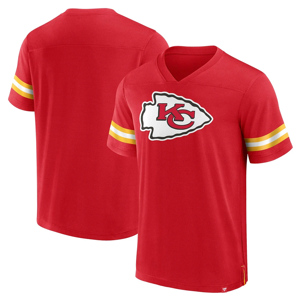 T-shirt rouge à col en V Fanatics pour hommes des Chiefs de Kansas City