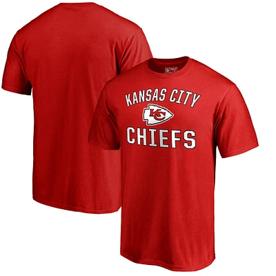 T-shirt rouge fanatiques pour hommes des Chiefs de Kansas City Victory Arch
