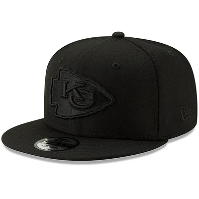 Casquette ajustable 9FIFTY noire sur noire des Chiefs de Kansas City New Era pour homme