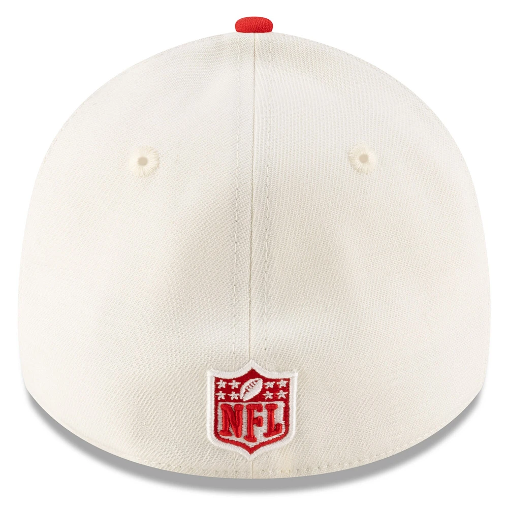 Casquette New Era 39THIRTY Flex crème/rouge pour homme des Kansas City Chiefs, draft NFL 2025