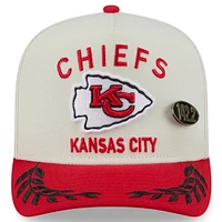 Casquette ajustée New Era 59FIFTY crème/rouge Kansas City Chiefs, draft NFL 2025