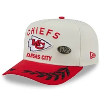 Casquette ajustée New Era 59FIFTY crème/rouge Kansas City Chiefs, draft NFL 2025