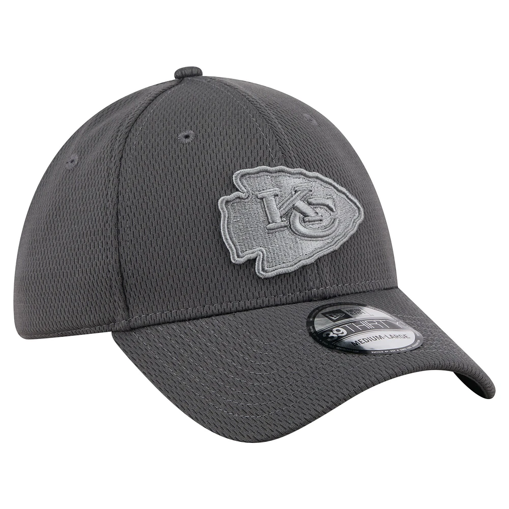 Men's New Era Graphite Kansas City Chiefs  Main 39THIRTY Flex Hat