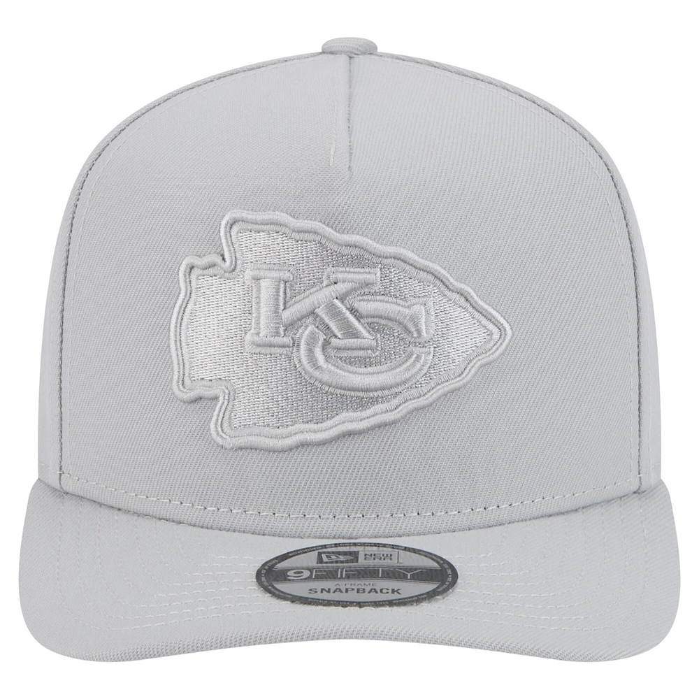 Men's New Era Gray Kansas City Chiefs Color Pack 9FIFTY Snapback Hat